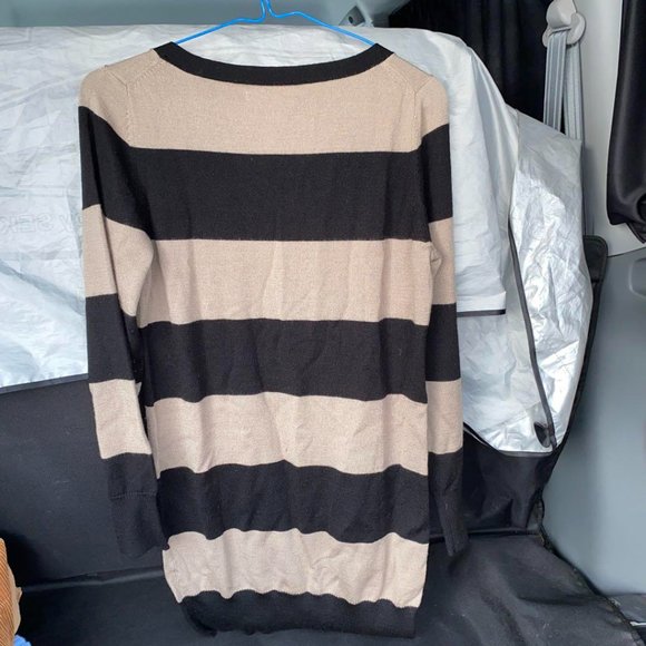 T-shirt - Picture 2 of 2